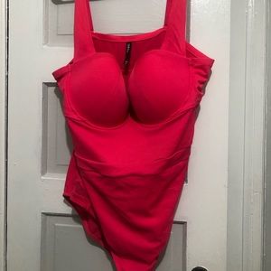 MESH SIDE ONE PIECE SWIMSUIT